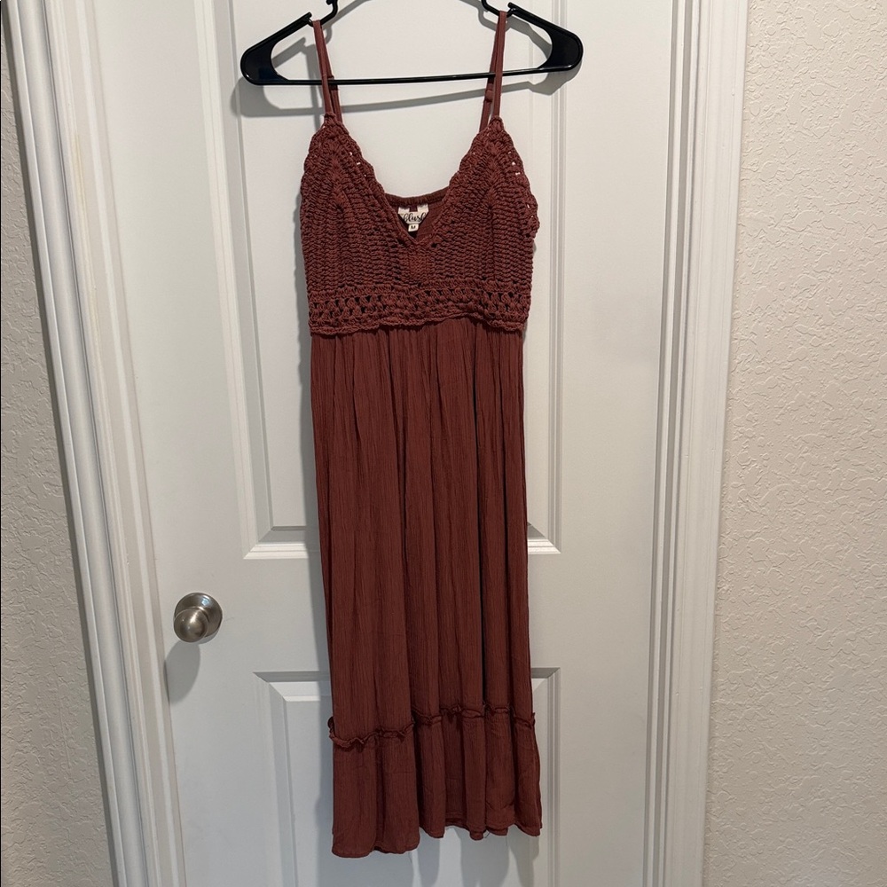 Women’s Midi Crochet Bodice Dress in Rust